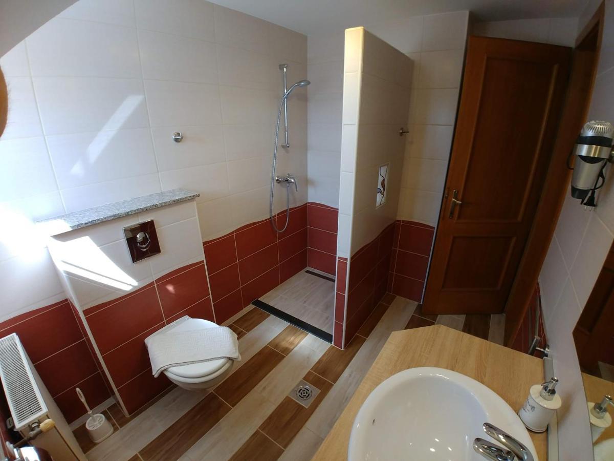 Ciklamen Apartman Gyenesdiás Extérieur photo
