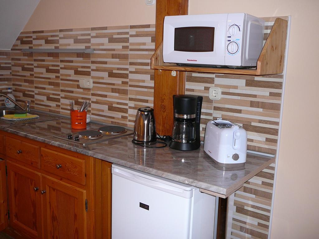 Ciklamen Apartman Gyenesdiás Extérieur photo